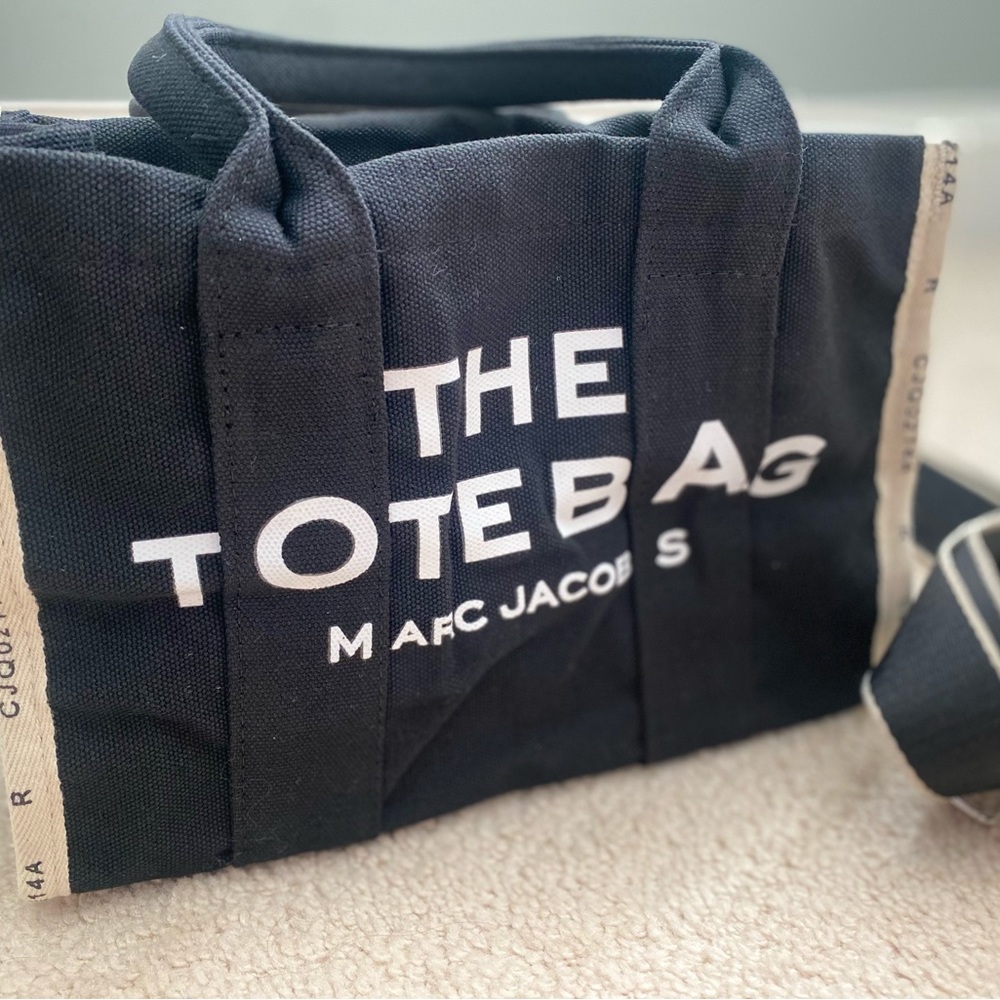 MARC JACOBS TOTE BAG